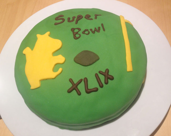 super-bowl-cake