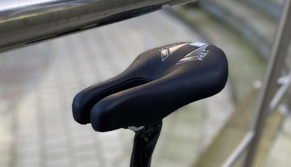 ISM PR 3.0 Noseless Road Bike Saddle – Comfort Seat With Perineal Hole, Unisex Black